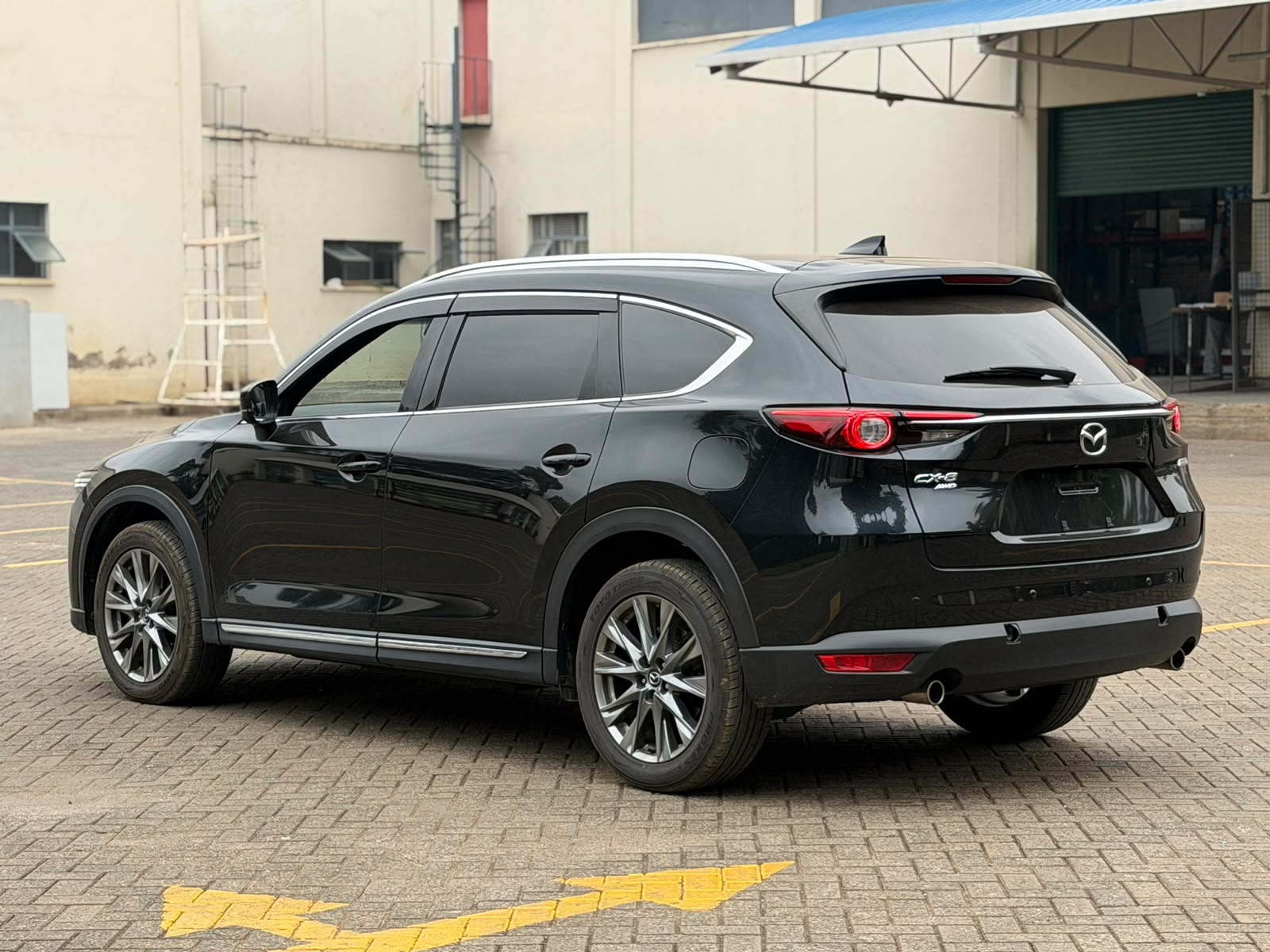 Grand Showroom Kenya-710935
