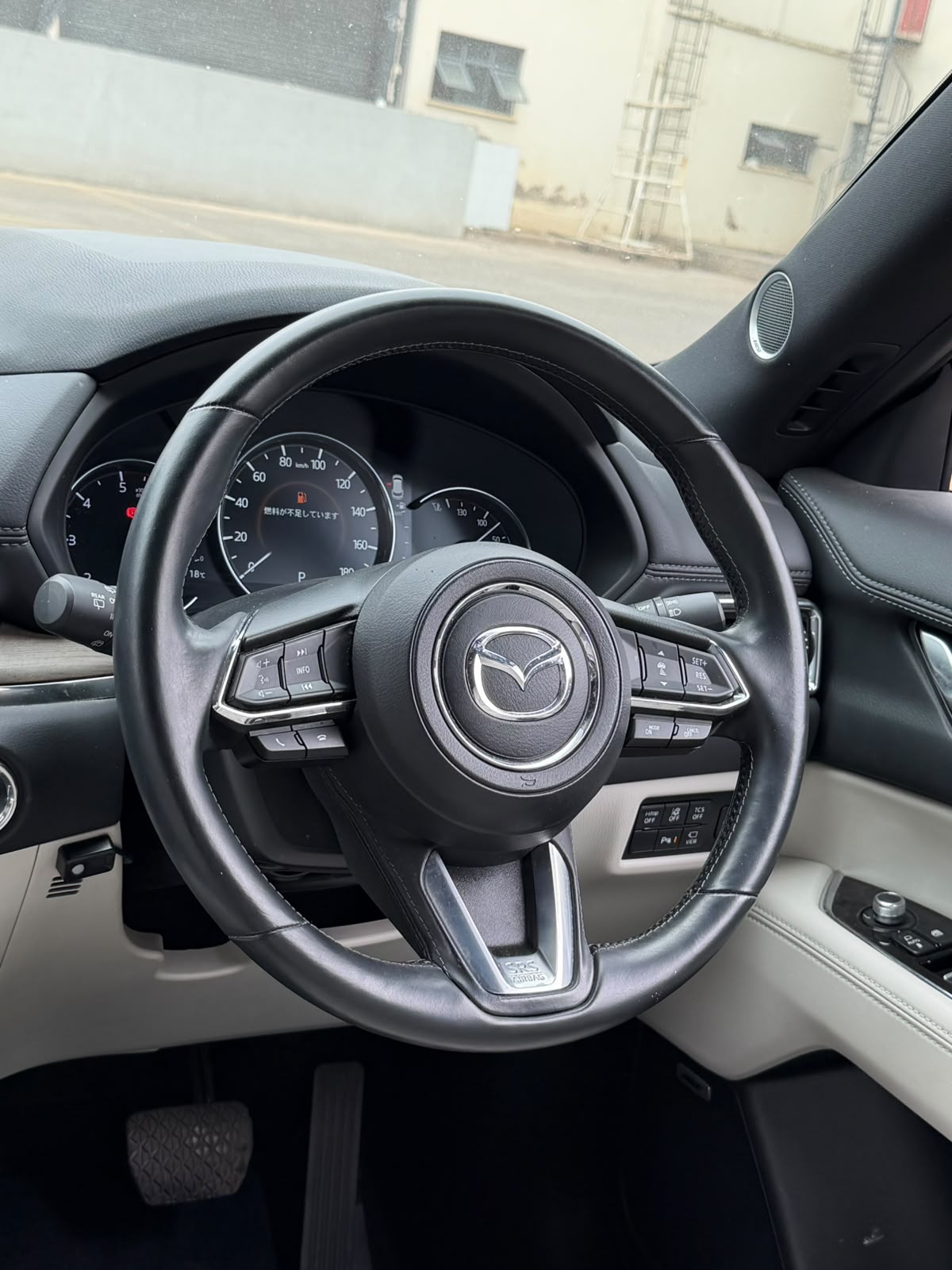 Grand Showroom Kenya-816654