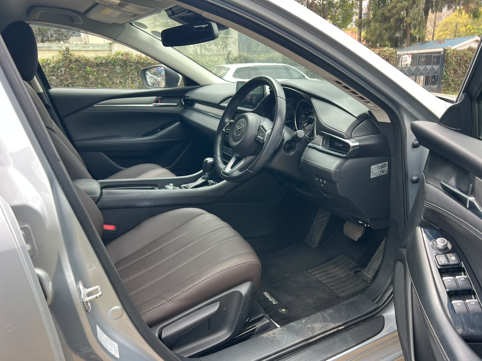 Grand Showroom Kenya-960198