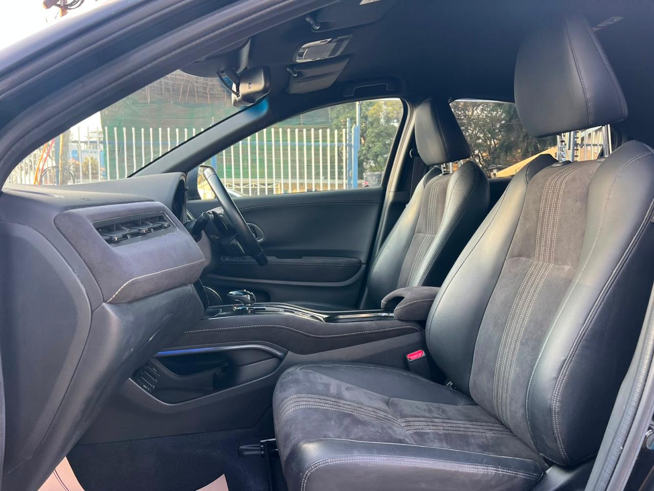 Grand Showroom Kenya-065345