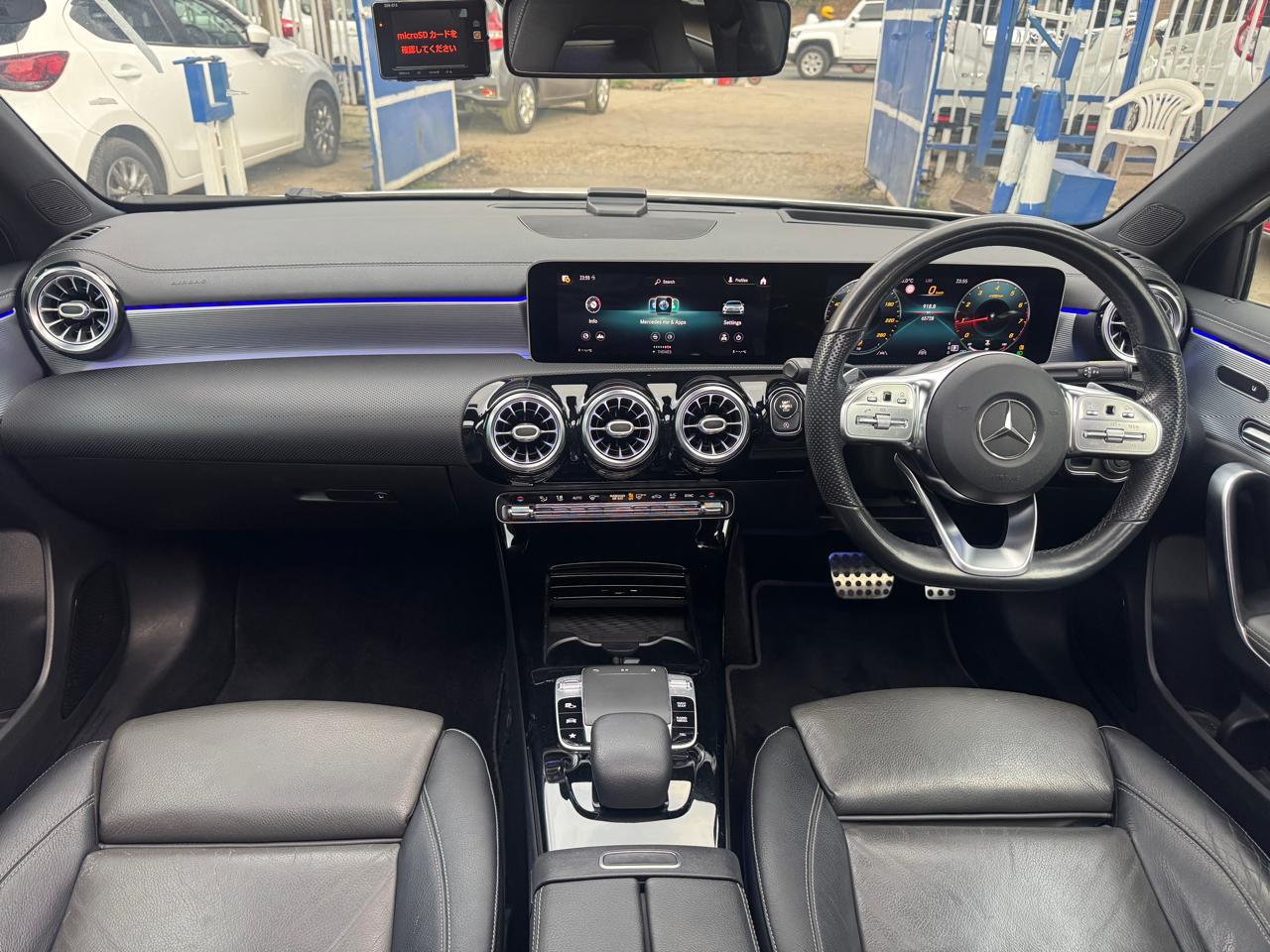 Grand Showroom Kenya-078200