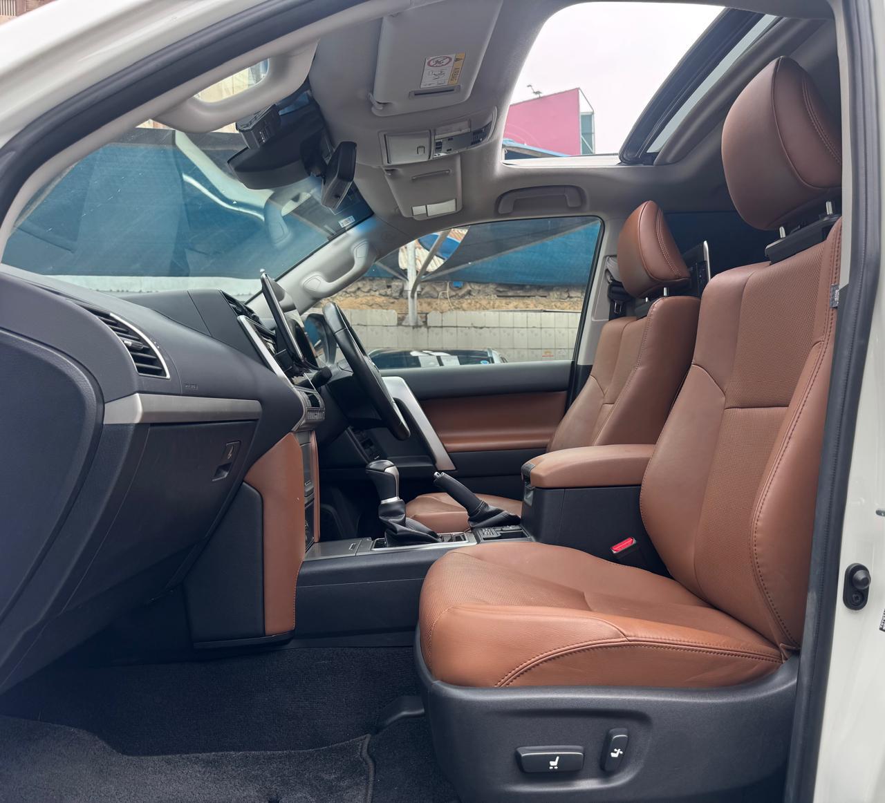 Grand Showroom Kenya-250277