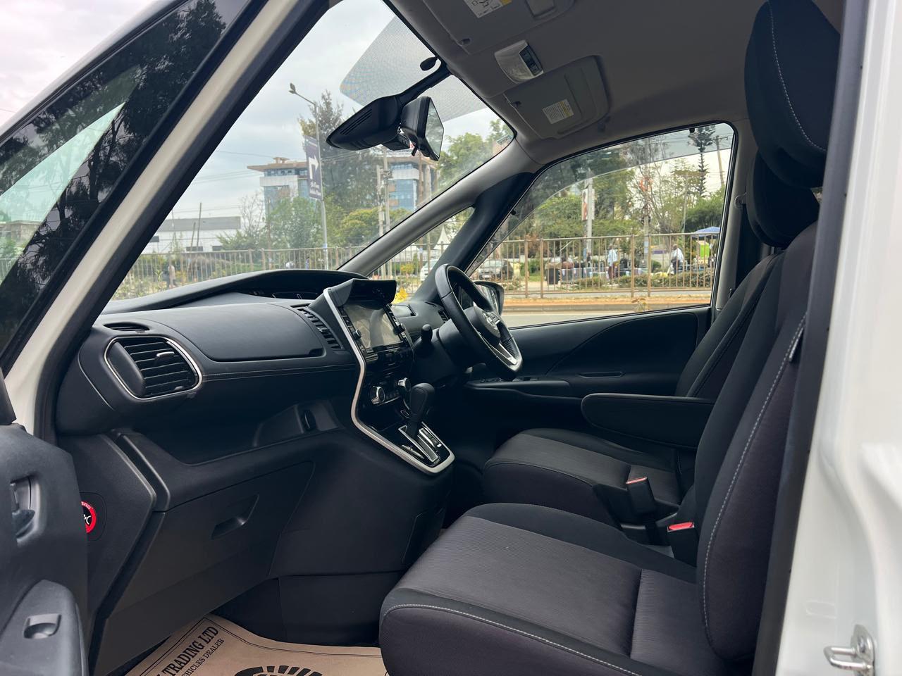 Grand Showroom Kenya-397980