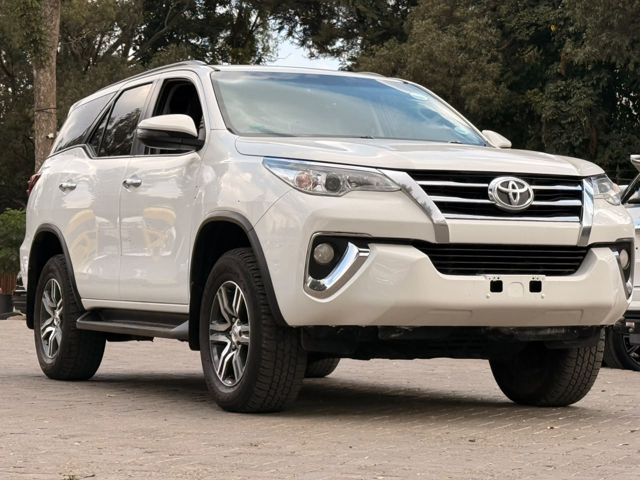 Grand Showroom Kenya-889066